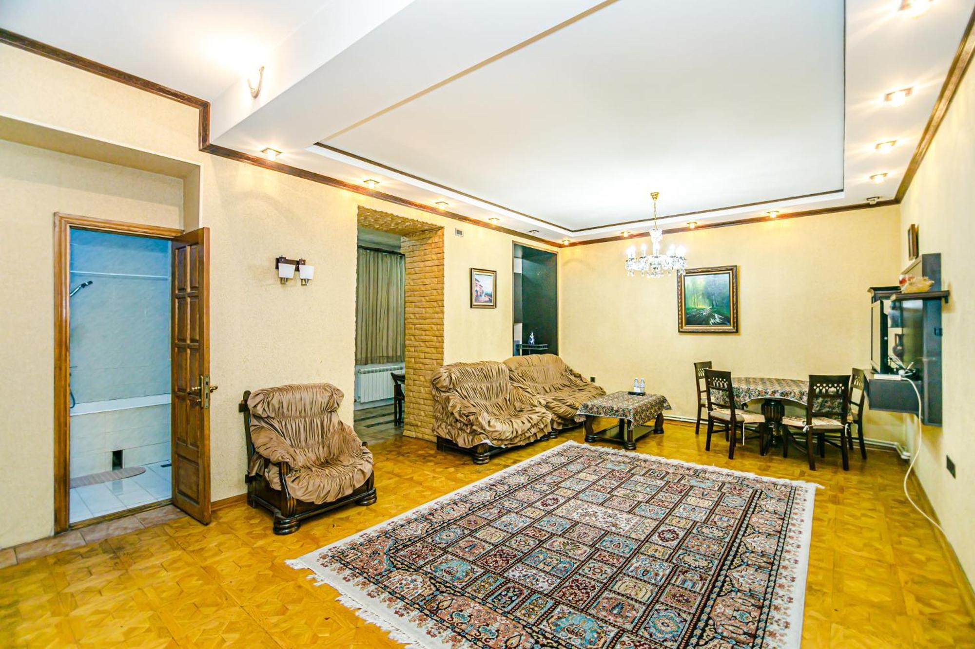 Monolit Lejlighed Baku